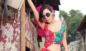 AISS爱丝(黄金版) – 索菲的高清秋日女神图集，仿佛把秋天穿上了身！