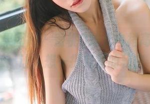 GIRLT果团网 – 蜜桃Q妹儿白裙高清写真：让人想一探究竟的秘密