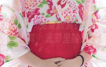 IMiss爱蜜社 – 免费欣赏！张思允Nice的肉丝写真，光影里的惹火瞬间