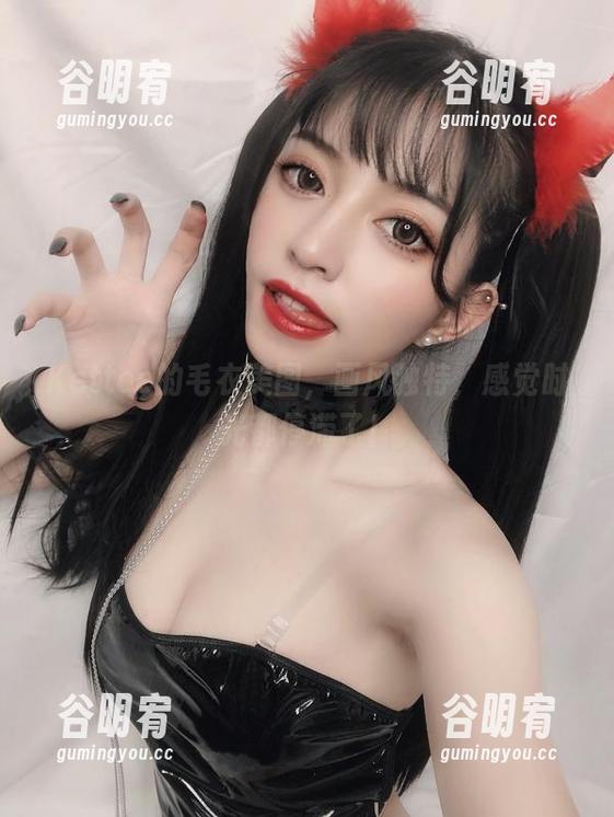 Kettoe的毛衣美图，画风独特，感觉时光都停滞了！