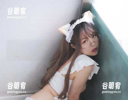 想在咖啡馆里抢占镜头？Mozzi(모찌)Loozy的免费照片栏目告诉你怎么做！