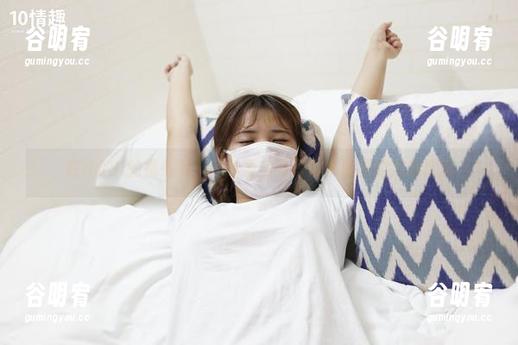 在ROSI的镜头下，黑色蕾丝与写真集资源的完美邂逅