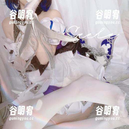 Seele麦麦分享最新的德丽莎天命难逃，光线下的她真是迷得人心！