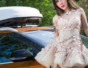TouTiao头条女神 – 小热巴高清写真：每个体操服造型都像在跳舞，引你进入奇妙的幻想世界！