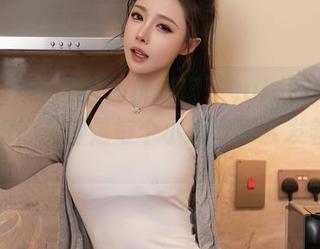 Xiuren秀人网 – 优琪琪子yuki的美腿写真，真心觉得是每个小细节都散发着魅力。