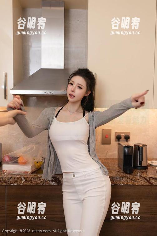 Xiuren秀人网 - 优琪琪子yuki的美腿写真，真心觉得是每个小细节都散发着魅力。