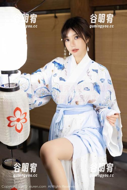 Xiuren秀人网 - 看完小雨baby的死库水写真，原图我想我懂了