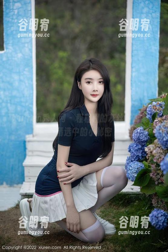 Xiuren秀人网 - 程程程的灰丝写真集，精选中的小秘密