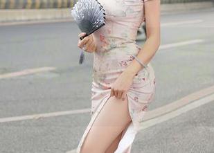 Xiuren秀人网 – 作品探秘：谢芷馨Sindy的棉袜，好像在说‘我其实也很有故事’