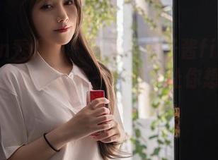 Xiuren秀人网 – 最新！鱼子酱fish白色小恶魔主题作品集——看了让你想和她一起飞！