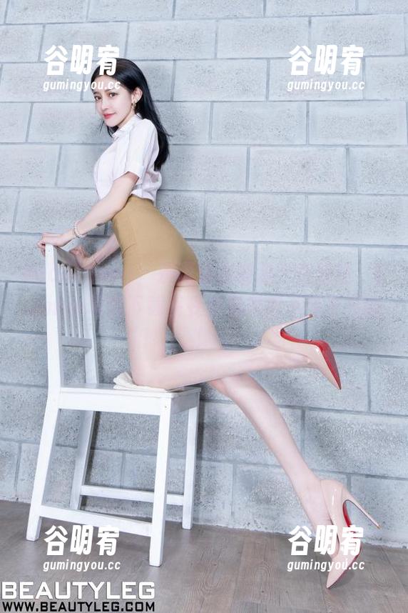 beautyleg - 别再以为制服只在职场，Tannie写真下载妥妥把你撩得不要不要的！