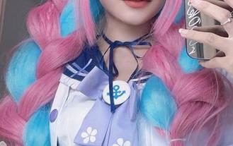揭秘roroki骷髅姬女友的私拍：让你的朋友圈瞬间变成万圣节！