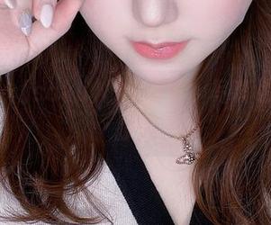 穿上サク(saku)的牛仔裤，写真也能那么撩人