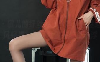 丽柜 – 敏儿的纤丝私房图集：俏佳莲的微风轻拂，画面就像在梦里漂浮