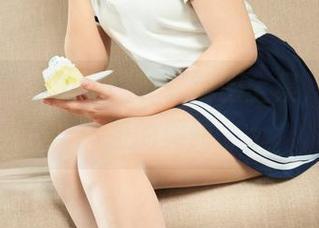 丽柜 – 无敌诱惑：轩轩制服全集，直击心脏的美丽
