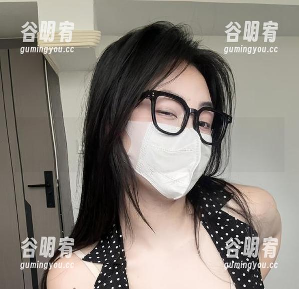 微密圈 - 可爱的肉巴的美足：太美了，精选的套图让人心动不已。