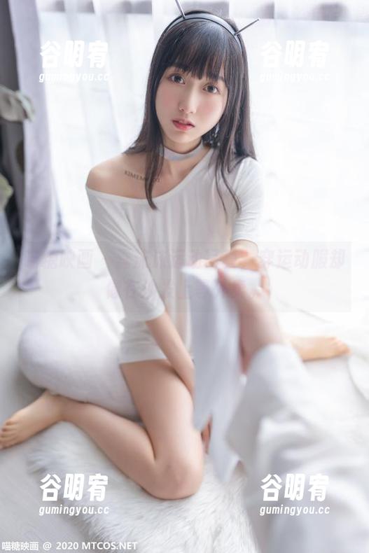 喵糖映画 - 蠢沫沫运动写真，穿运动服却像在沙发上等外卖。