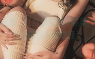 奇行家狗崽：红丝绒旗袍写真集，下载后你也能优雅得像我！