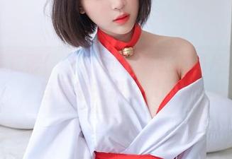 看！姜仁卿(강인경)的在线礼服图片：光影与情绪交织的瞬间！