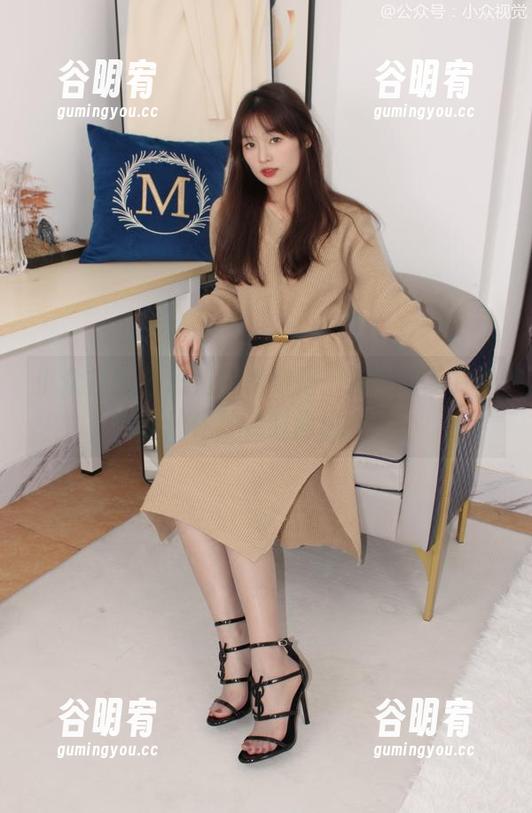 小众视觉 - 思姐轻松穿搭，连衣裙免费资源让你秒变时尚达人！