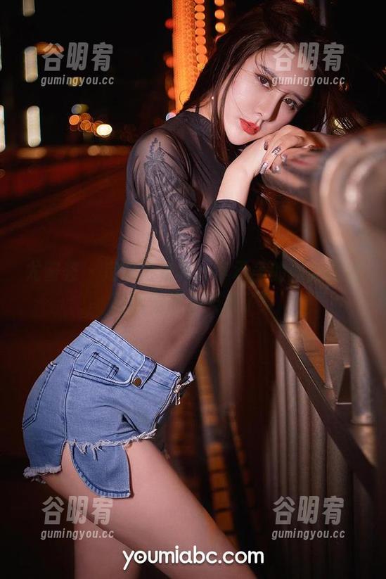 尤蜜荟 - 定制白衬衫，李承美的作品让我突然觉得春天来了！