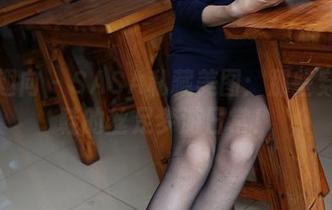 异思趣向 – SASA私藏美图：那些穿白球鞋的丝足梦游日常！