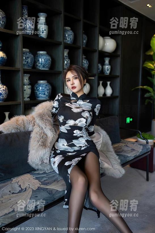 星颜社 - 看Erikaki如何玩转制服写真集，分享那些难以忘怀的画面