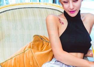 果团网 – 让人心跳加速的“修女”：陈迪娅的写真撞上了信仰与美！