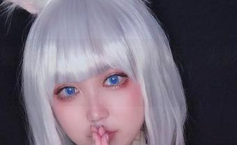 进入椒妮佐仁的牛娘写真世界，光影背后的秘密等你发掘！