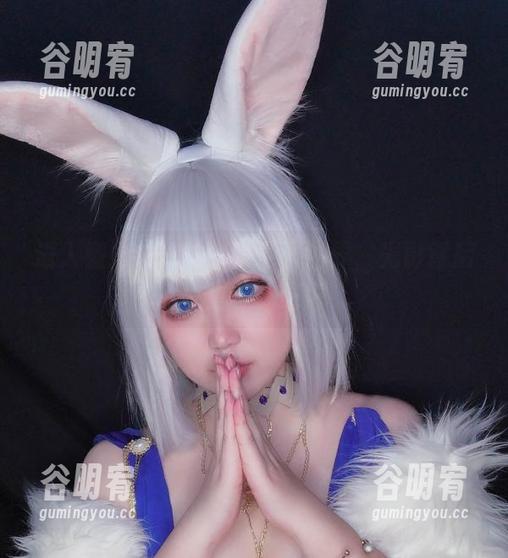 进入椒妮佐仁的牛娘写真世界，光影背后的秘密等你发掘！