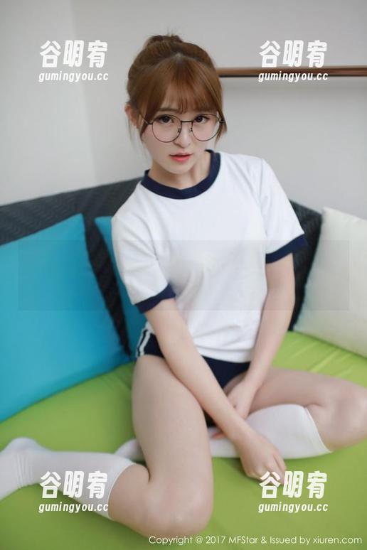模范学院 - 李雅柔182CM的粉色哲学：精选写真集，轻松拿下你的心！