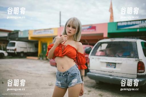 波萝社 - 美脚与全套写真，猫九酱Sakura的腿让人惊叹，居然有如此力量！