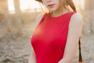 波萝社 – 让人沉迷！猫九酱Sakura在线，学妹的写真作品轻轻撩动心弦。
