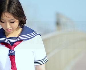 爱丝 – 瑶瑶的豹纹秘境：精选作品集，仿佛能听到心跳声！