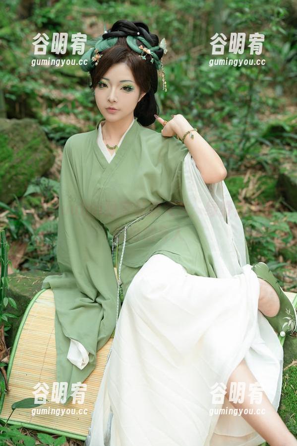 玉汇yuuhui独家私房大片：绿野仙踪里的自然与人