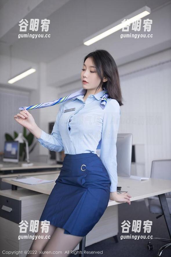 秀人网 - 无圣光自带气场，Arude薇薇姐姐的图片让我心跳加速