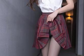 秀人网 – 周周不吃香菜的圣诞魔法：原图超棒，图册里有你想不到的！