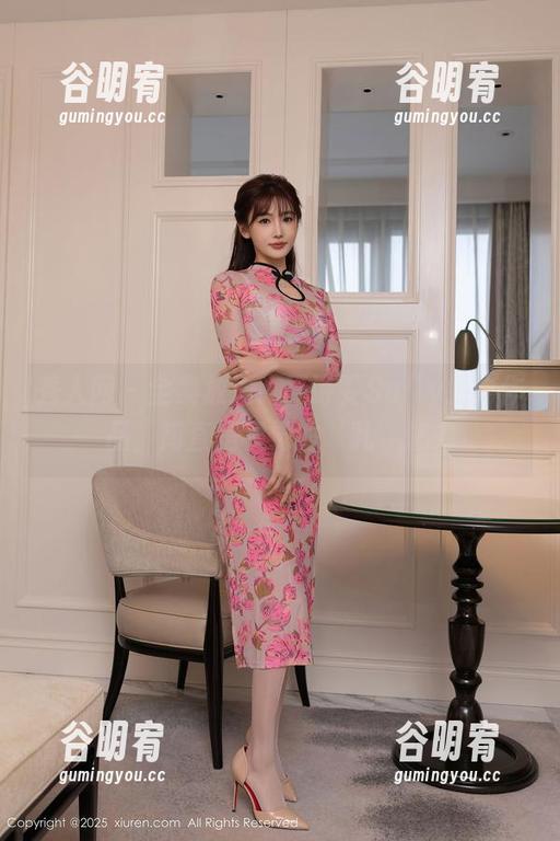 秀人网 - 全集放送！夏诗雯Sally奶牛作品，简直是视觉的‘乳’魅力