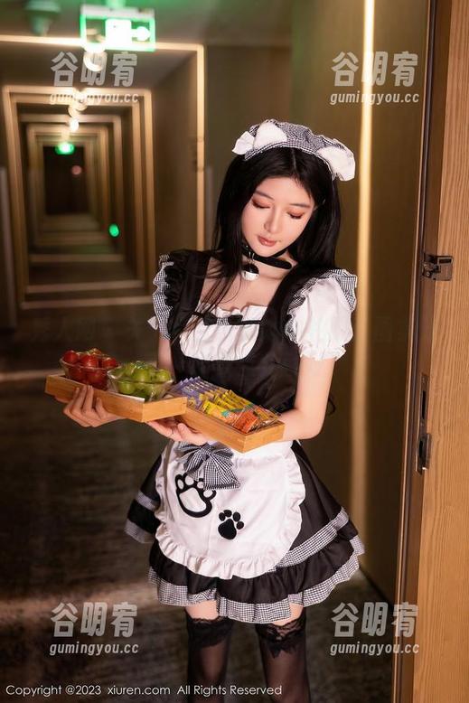 秀人网 - 关于小芭乐和她的礼服：图集分享，幽默点儿就好