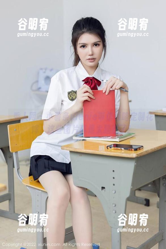 秀人网 - 小薯条nienie带你领略定制花嫁，这些图片真是太猫腻了！