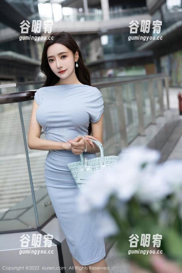 秀人网 - 林乐一的万圣节写真：当无圣光遇上鬼魅姿态