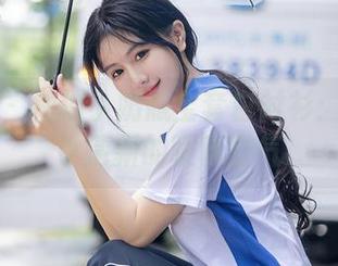 秀人网 – 柚柚小奶瓶全套白衬衫：图片中小清新的暧昧空气