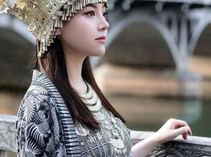 秀人网 – 米妮大萌萌的丝袜资源，真是让人忍不住多看一眼，嘿嘿，走心！