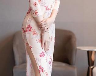 秀人网 – 修女的秘密：金悦汐图包中的小心思