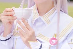 紫氯氯最新体操服图集：风吹过，每一寸都是故事