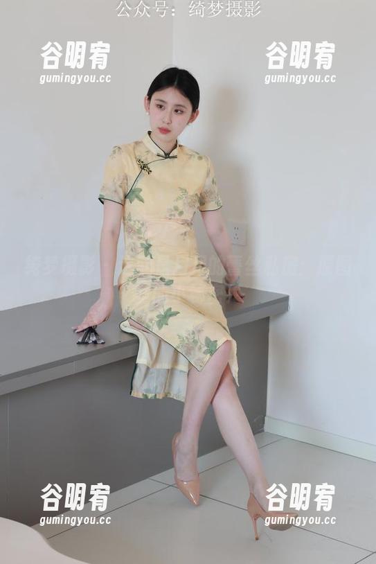 绮梦摄影 - 这就是月月的蕾丝私房：原图里的小秘密！
