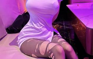 微密圈 – 看！脸红Dearie的紫色连体衣合集，让你想给自己的衣柜加点色！