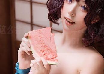 没见过这么会穿的秘书！菌烨tako最新美图好想要她的衣柜！