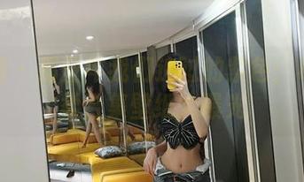 微密圈 – 那些年我们追过的紫色：葛征温柔合集壁纸大曝光