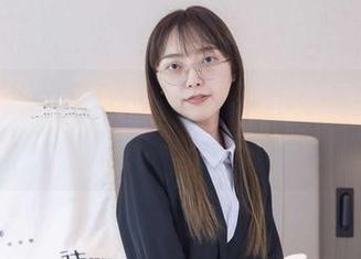 袜啵啵 – 私房小甜豆：皮裤裤里丝，果然是个小调皮鬼。